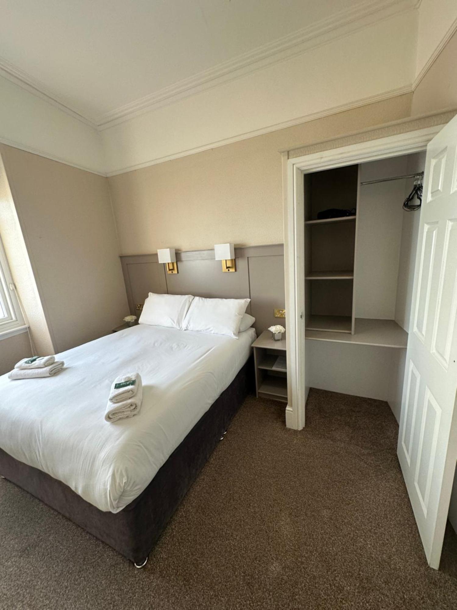 Clarence House Hotel Tenby Εξωτερικό φωτογραφία