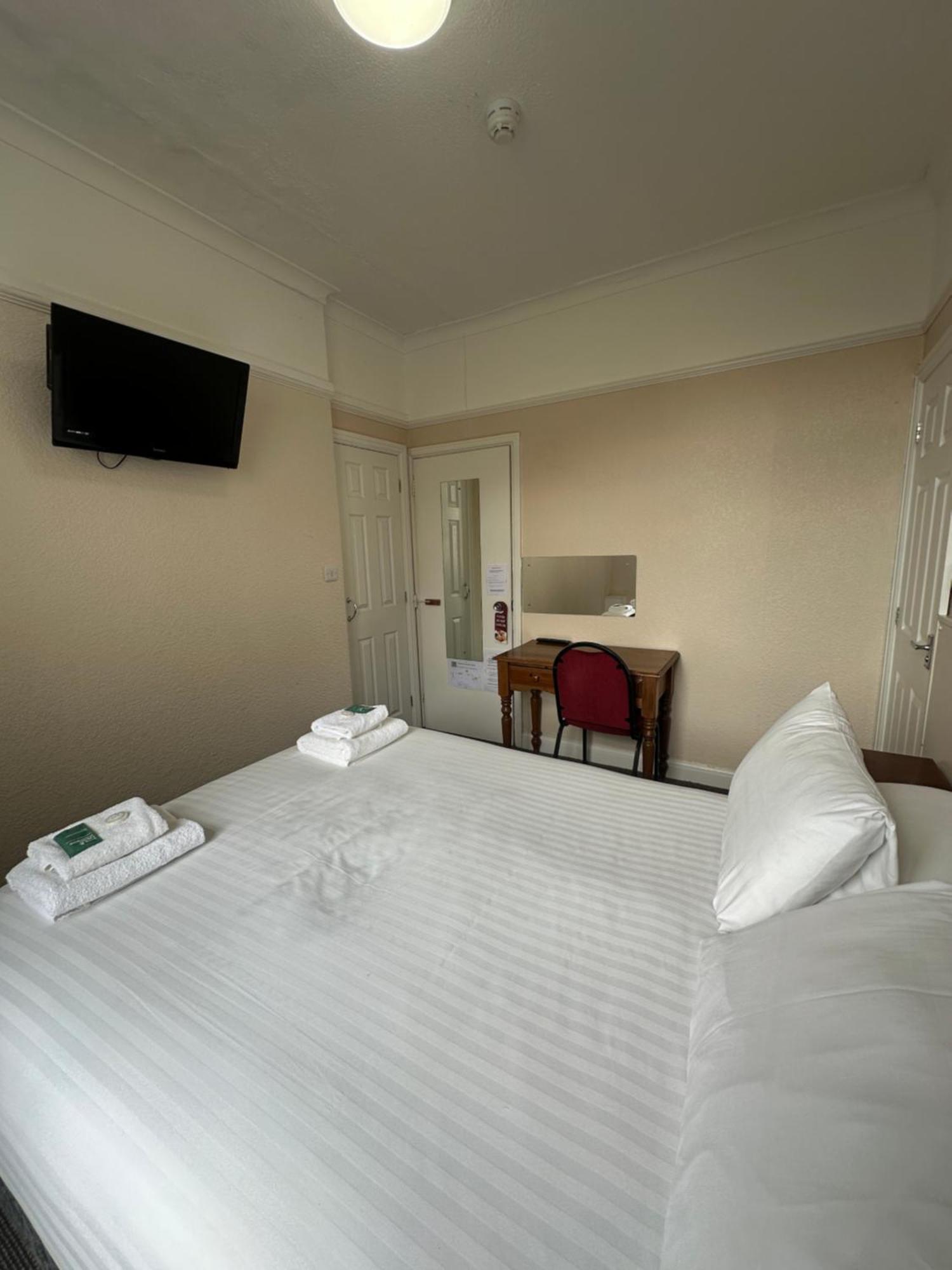 Clarence House Hotel Tenby Εξωτερικό φωτογραφία